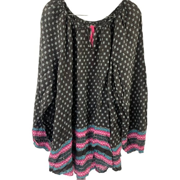 Chelsea & Theodore Tops - Chelsea & Theodore Women's Top